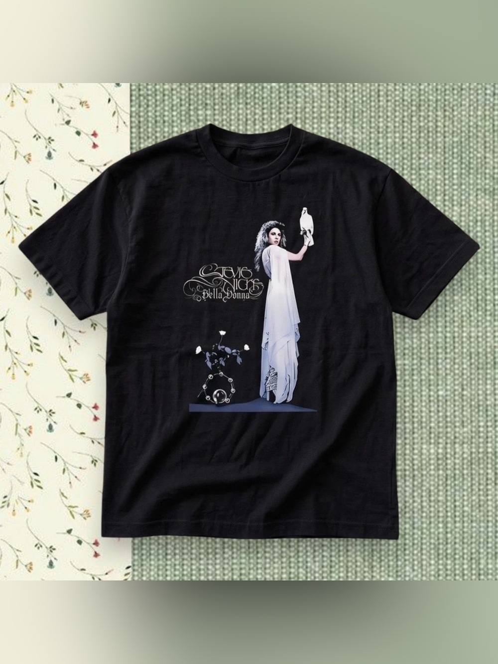 Gildan Stevie Nicks Bella Donna Graphic T-Shirt Black For Unisex